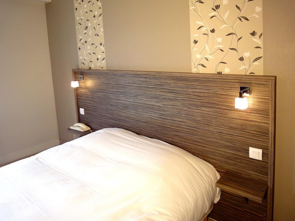 Hotel Les Pecheurs Lorient Rom bilde